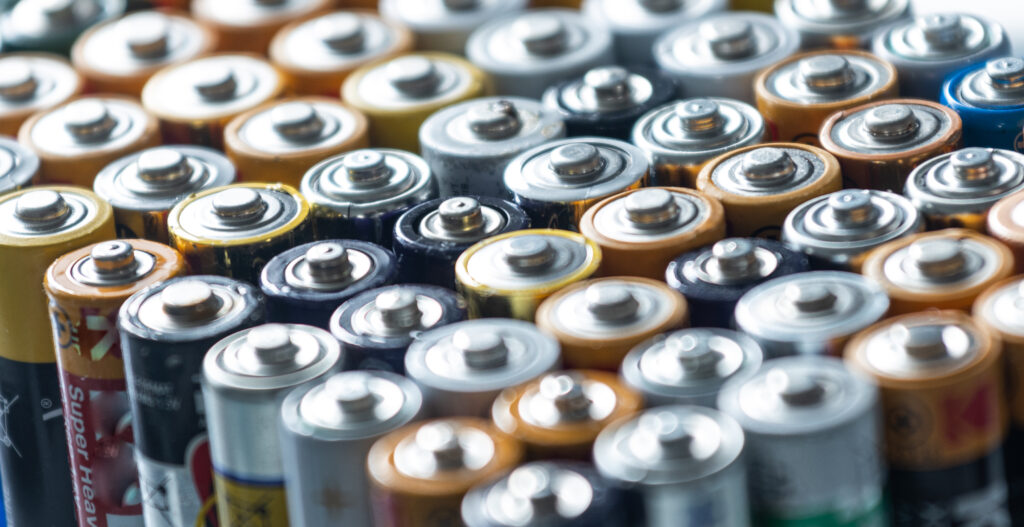 Battery production/ recycling